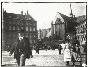 Gezicht op de Dam in Amsterdam door George Hendrik Breitner