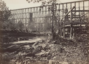 Schraagbrug bij Whiteside door George N. Barnard