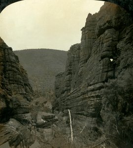 De Grote Canon, Grampians, Victoria, Australië, 1908 door George Rose