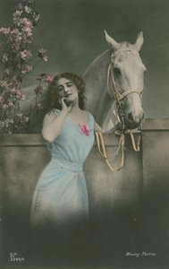Ansichtkaart van de Duitse filmster Henny Porten, verzonden in 1913 (handgekleurde foto) door German Photographer