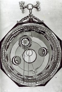Een Volvelle, mogelijk de cycli van de Maan tonend, naar een illustratie uit Astronomicon Caesareum door Petrus Apianus, 1540 door German School