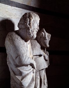 De Evangelist Lucas (Marmeren Beeldhouwwerk, ca. 1306) door Giovanni Pisano