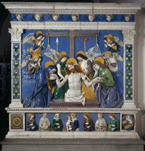De Graflegging van Jezus in het Heilig Graf met de Maagd en Sint Johannes Evangelist. Weergave van symbolen van het Lijden: zwepen, doornenkroon en spons gedrenkt in azijn (posca). Hoog reliëf keramiek door Giovanni della Robbia (1469-1529) circa 14 door Giovanni della Robbia