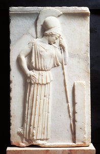 Bas-reliëf dat rouwende Athena toont die voor een stele staat door Greek