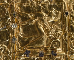 Detail van een folie met reliëfdecoratie uit Delphi (goud) door Greek