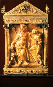 Naiskos met Dionysus dronken en sater, kleine Hellenistische stijl tempel met granaatappels en smaragden uit Thessalië, 2e eeuw v.Chr. (goud) door Greek
