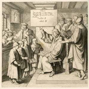 Maarten Luther op school met veel kinderen, omdat de godsdienstlessen erg belangrijk voor hem zijn, rechts enkele leraren