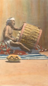 Hopi Muzikant die Drum Speelt, n.d.