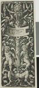 Ornamentpaneel met twee naakte jongens op de benen van een sater door Heinrich Aldegrever
