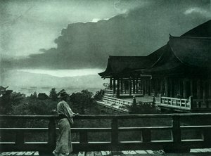 Maanlicht bij Kiyomizu-Dera door Herbert Ponting