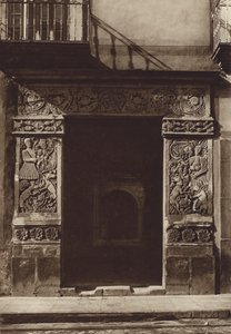 Mexico: Puebla, Huis aan de Avenida 3 Oriente nr. 1 (z/w foto) door Hugo Brehme