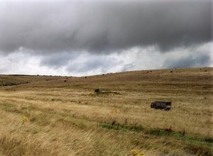 Grafheuvel op Salisbury Plain, Wiltshire, 1999 door IJ Leonard