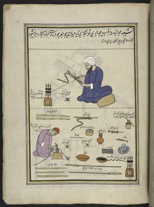 Mannen die hookah-slangen bedekken met draad en draad, 86 tekeningen gebonden in een volume die beroepen en ambachten in Kasjmir uitbeelden, ambachtslieden worden getoond aan het werk met hun gereedschap en uitrusting