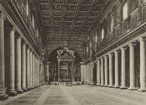 Basiliek van Santa Maria Maggiore, Binnenkant door Italian Photographer