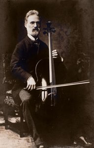 Portret van Alfredo Piatti (1822-1901) Italiaanse componist en cellist door Italian Photographer