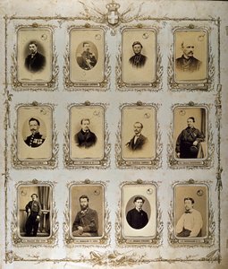Risorgimento: portretten van de Duizend (of Rode Hemden), die deelnamen aan de expeditie van Giuseppe Garibaldi. 1860-1861 Studio Pavia in Genua. Museo del Risorgimento Rome