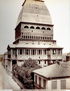 Uitzicht op de Antonelliaanse Mole in Turijn, ca. 1878 door Italian Photographer