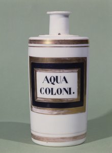 Eau de Cologne-fles, begin 19e eeuw door Italian School
