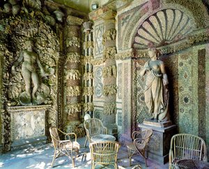 Interieur van de grot, Villa la Pietra