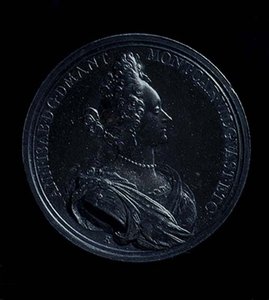 Voorzijde van een portretmedaille van Anna Isabella van Mantua, geslagen in 1698