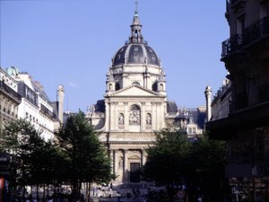 De gevel van de Sorbonne