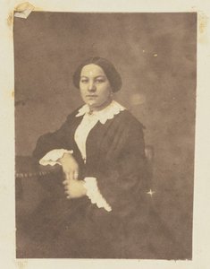 [Portret van een vrouw]. door Jakob Höflinger