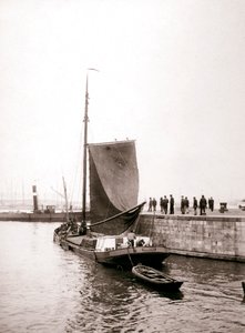 Kanaalboot, Marken Island, Nederland, 1898 door James Batkin