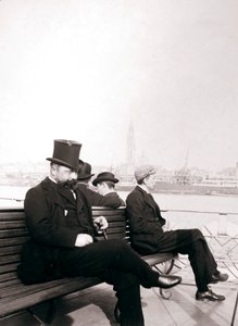 Passagiers op een veerboot, Rotterdam, 1898 door James Batkin
