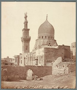 Egypte. Caïro. Religieus grafcomplex van de Mammelukse emir Kani Bey Ar-Rammah (1503) door James Robertson