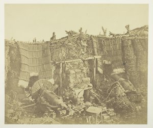 Interieur van de (Russische) barakbatterij, met mantelets door James Robertson
