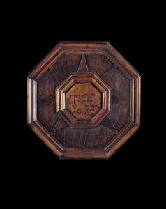 De Joseph en Bathsheba Pope gesneden en aangebrachte kostbaarhedenkast, Salem, Massachusetts, 1679 door James Symonds