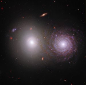 Interagerende Galaxies VV 191 door James Webb Space Telescope (NASA)