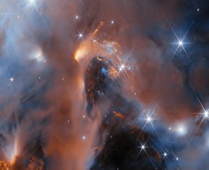 Gluren in Perseus (NGC 1333)