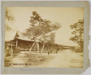 Voorkant van Sanjusangendo, Kyoto, Japan (zwart-wit foto) door Japanese Photographer