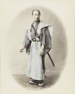 Japanse man met zwaard (handgekleurde zwart-wit foto)