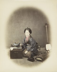 Vrouw met een koto en shamisen door Japanese Photographer