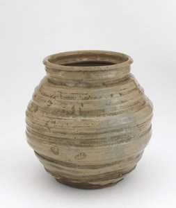 Theeceremonie waterpot, Uji, Kyoto-fu, Edo periode, midden 17e-midden 18e eeuw door Japanese School