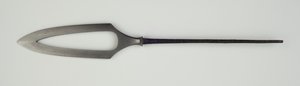 Yanone (pijlpunt) van plat type (hirane) met doorboord ontwerp door Japanese School