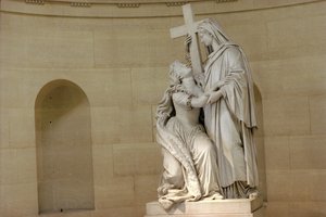 Marie Antoinette (1755-93) gehouden door de Religie, 1825 (marmer)