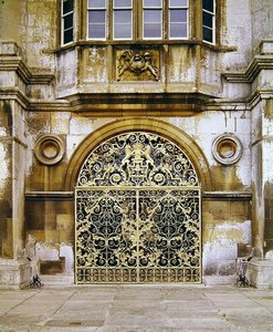 Poorten van Burghley House, 1710 door Jean Tijou