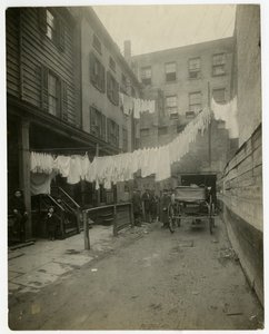 11 Christopher Street, Greenwich Village, New York, VS, c.1917-20