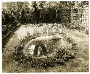Tuin van mevrouw W H Wells 265 W 11th, Greenwich Village, New York, VS, ca. 1936-37