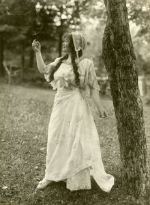 Grace Duffy Boylan auteur, c.1905-17 door Jessie Tarbox Beals