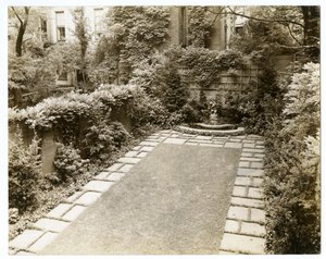 Dhr. & Mevr. John Morgan, 39 W 11, c.1938-39 door Jessie Tarbox Beals