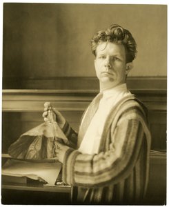 Norman Bel Geddes, 1905 door Jessie Tarbox Beals