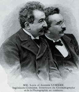 Portret van Auguste Marie Louis Nicolas Lumiere (1862-1954) en Louis Jean Lumiere (1864-1948), Franse ondernemers en uitvinders van de filmprojector, gravure naar foto door Walter Charles Mills