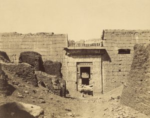 Médinet-Habou, Paleis van Ramsès Méïamoun, Ingang van de Tweede Hof