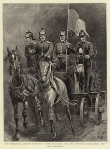 Het Internationale Brandweertoernooi in de Agricultural Hall, de Portugese Brigade rijdt voorbij