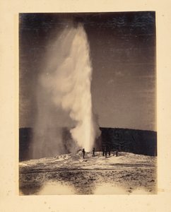 Old Faithful in uitbarsting door John K. Hillers