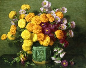 Goudsbloemen en asters in een Chinese vaas